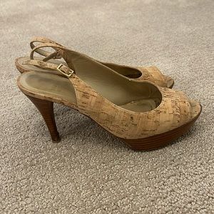 Stuart Weitzman peep toe sling back sandal pump
